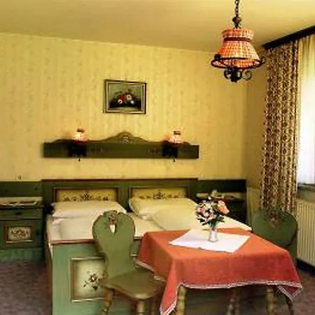 Ξενοδοχείο Alpenrose 3*